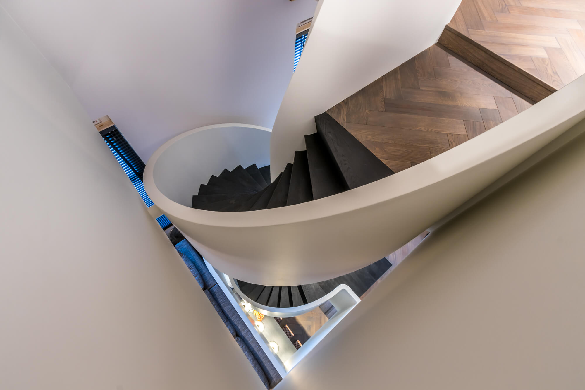Organic spiral staircases